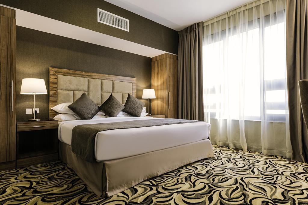 Emirates Plaza Hotel Абу-Даби Экстерьер фото